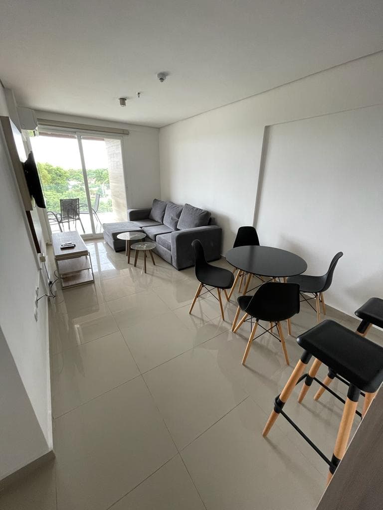 hermoso departamento 1 dormitorio amoblado — foto 1