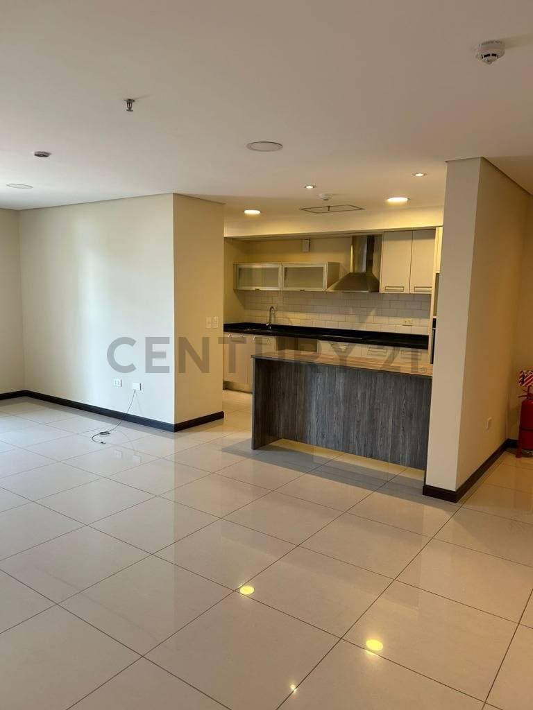 Vivienda U Oficina A 200 Mtrs. De Shopping Del Sol — foto 3