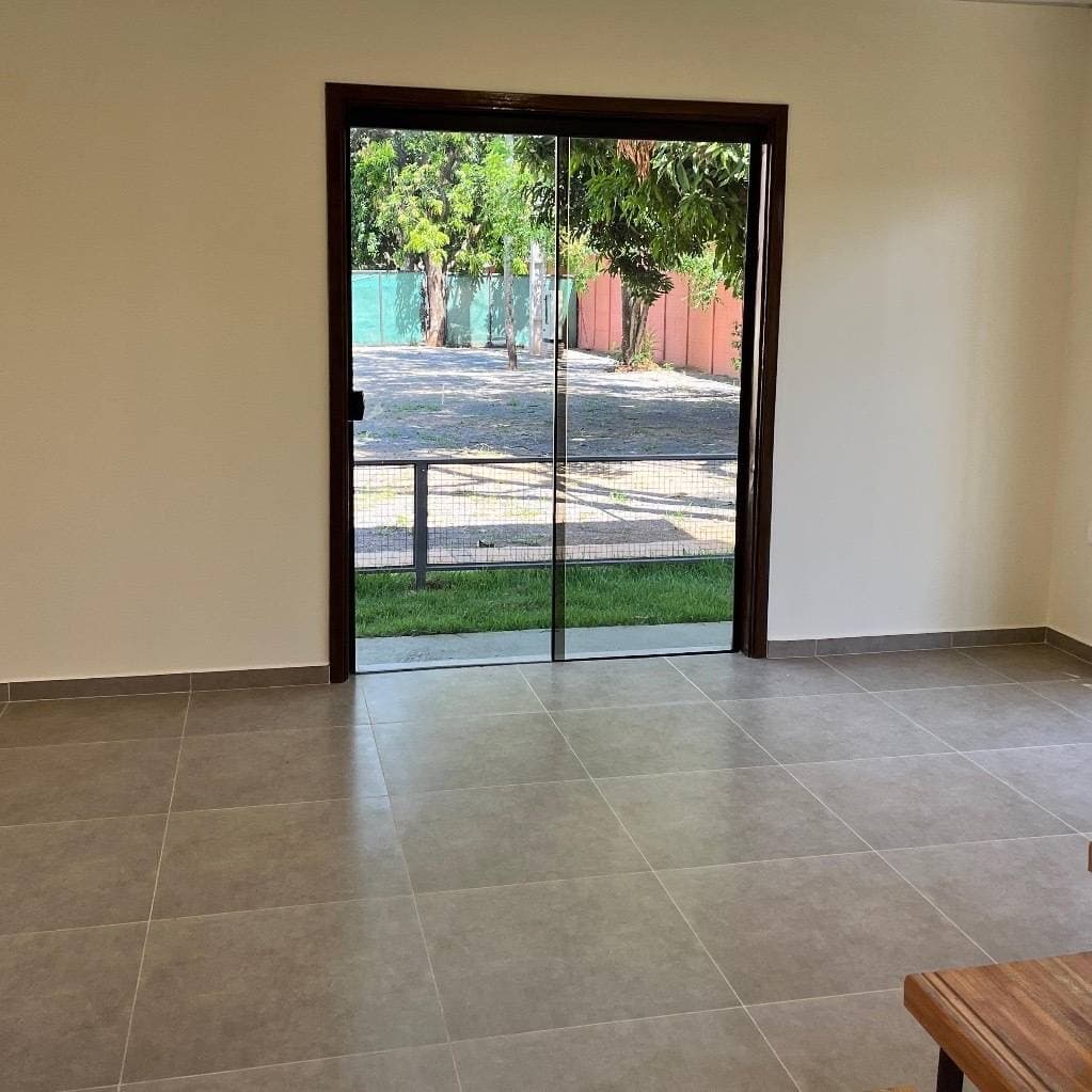 *alquilo casa a estrenar en condominio villaggio Fernando de la Mora*, foto 5