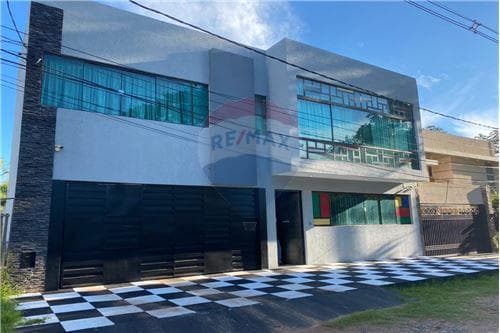 Residencia venta lambare