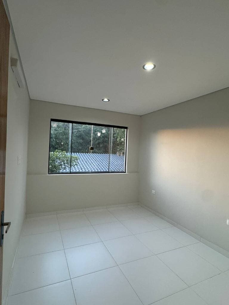 En venta duplex a estrenar en lambare, foto 5