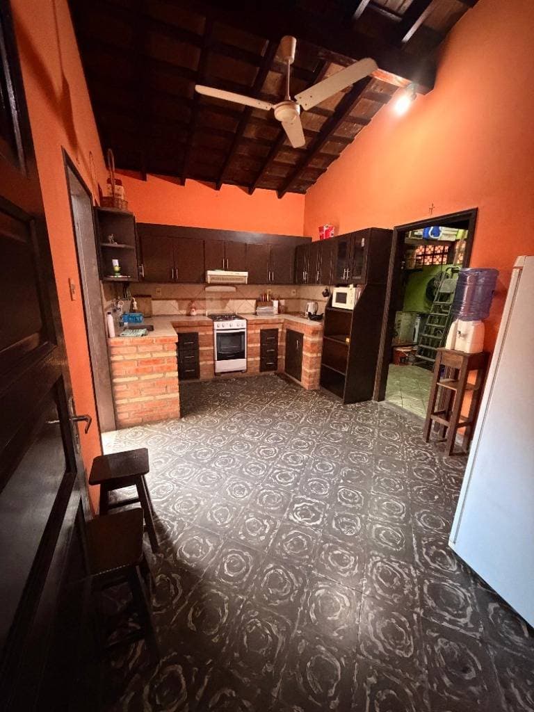 Casa a precio de terreno - barrio villa aurelia, foto 5