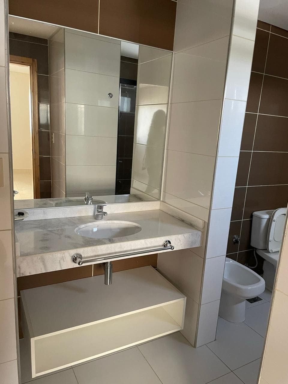 Hermoso Dpto de 3 Habit en Suite en Mburucuya, foto 2