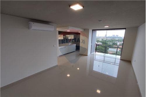 Departamento-Venta-PY Central Luque Manantiales casi Capitan Juan Amarilla, foto 1