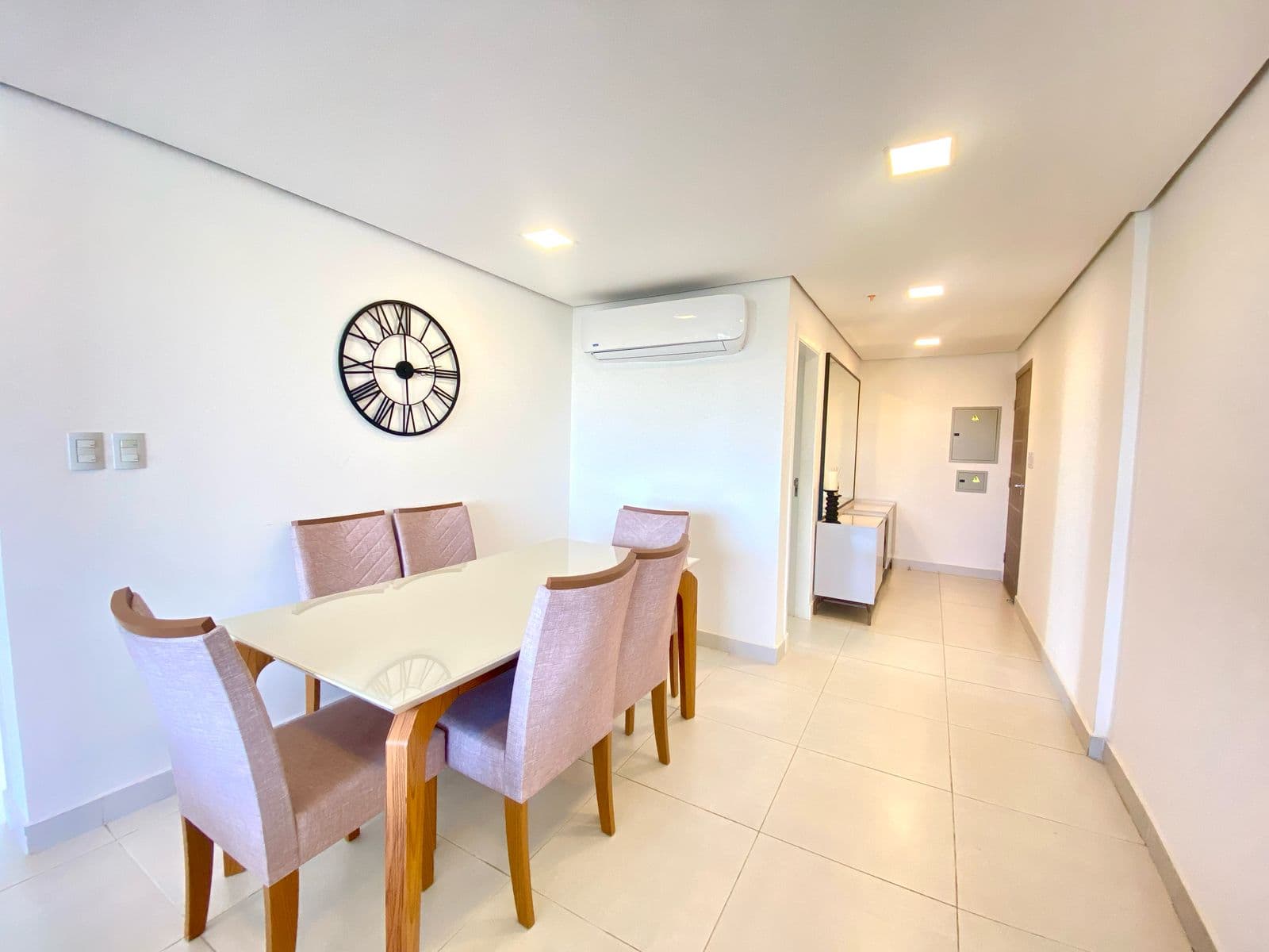 En venta!!!!! Departamento de 2 dormitorios amoblado, foto 2