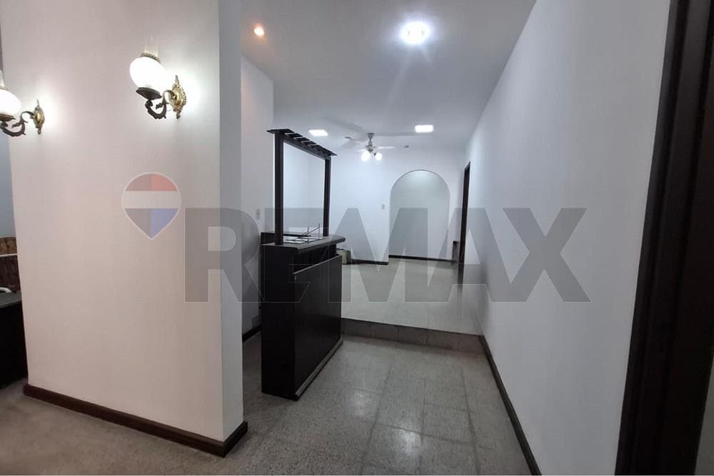 Casa en alquiler - barrio obrero, foto 5