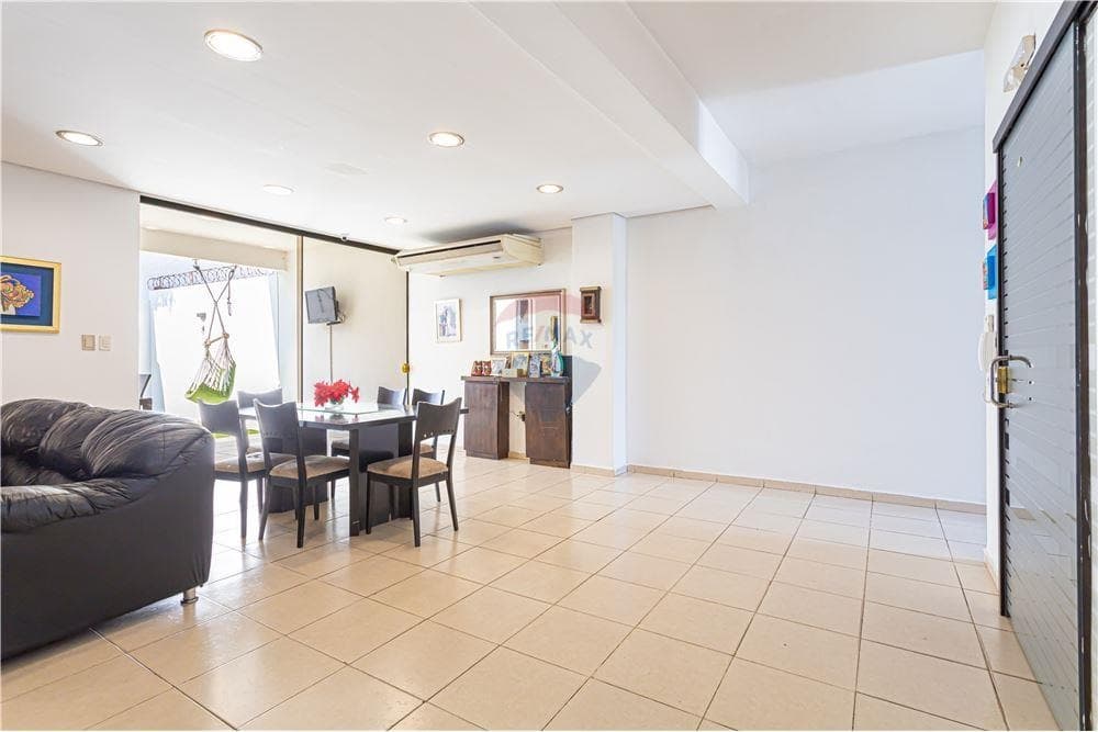 En venta duplex - barrio santa librada -uca, foto 5