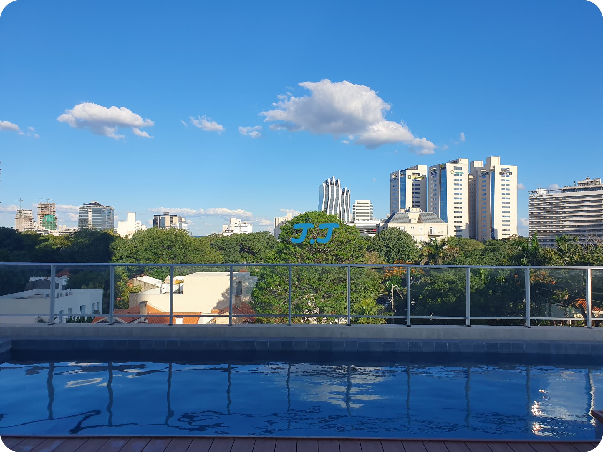 Home Del Sol: Ubicación Privilegiada, A 1 Cuadra Del Shopping Del Sol — foto 4