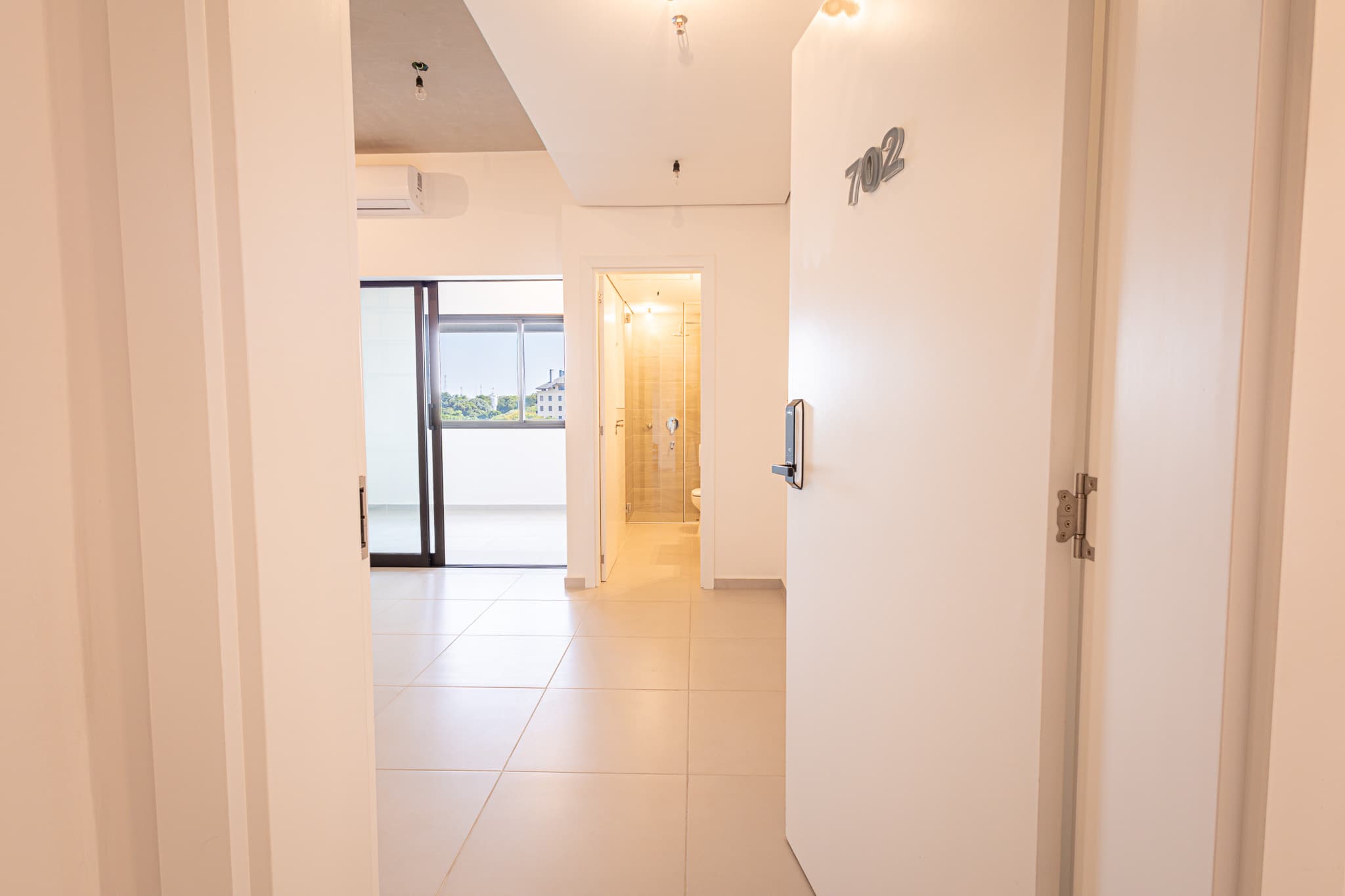 Departamento sobre Av. Gral. Santos y Av. España - Asuncion, foto 4