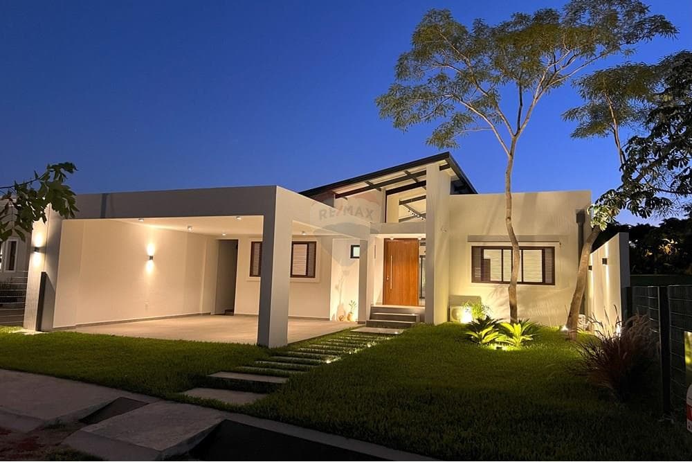 Residencia en Mariano Roque Alonso surubi'i, foto 3