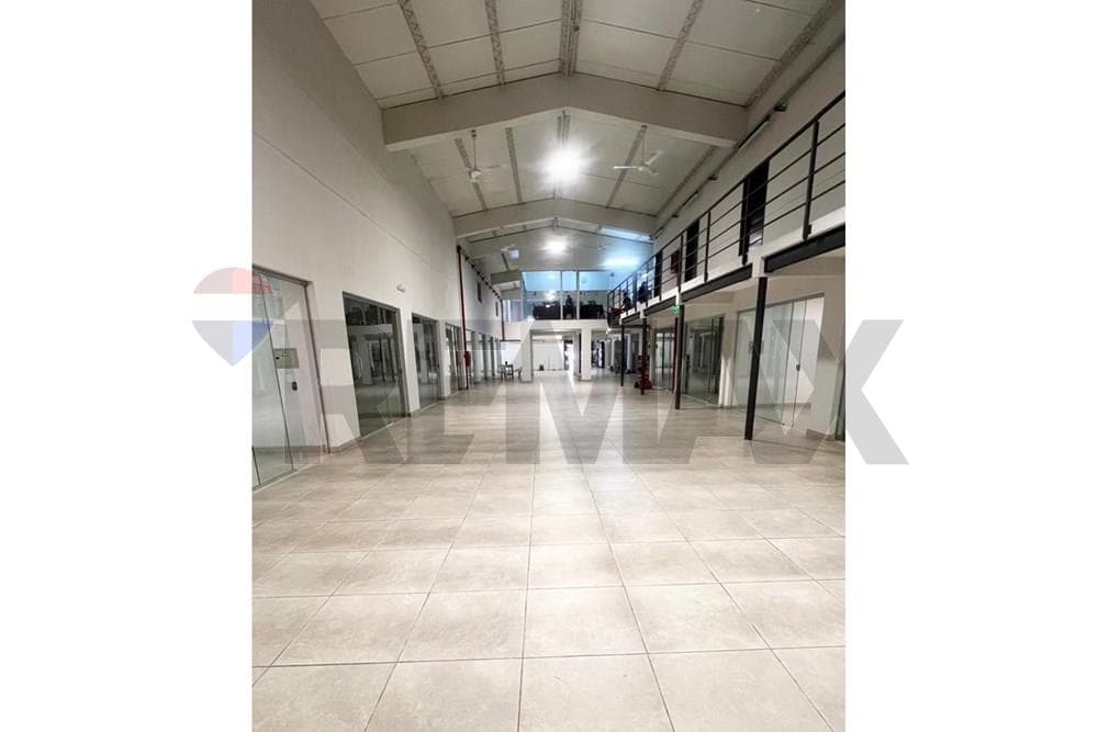 Local Comercial en Alquiler - San Lorenzo, foto 4
