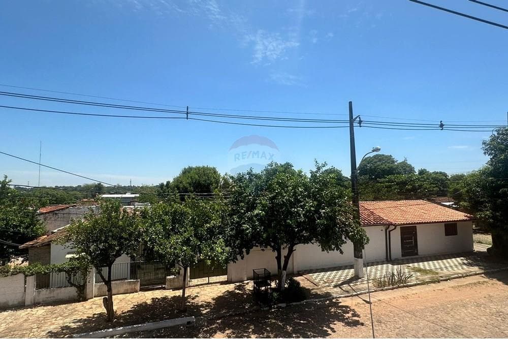 Casa con salones comerciales en lambare, foto 5