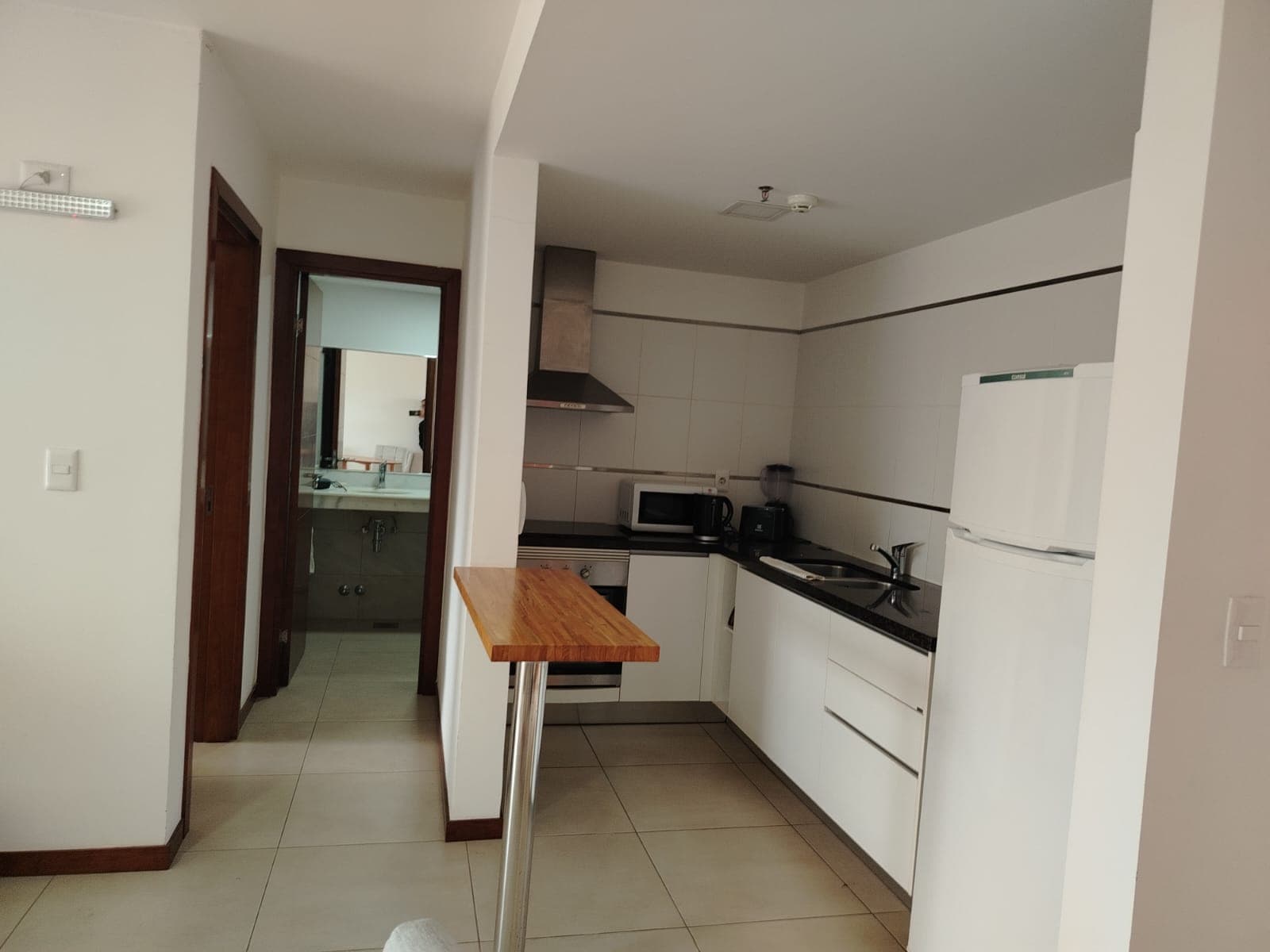 Departamenoto De 1 Dormitorio Zona Shopping Del Sol - Amoblado, foto 5