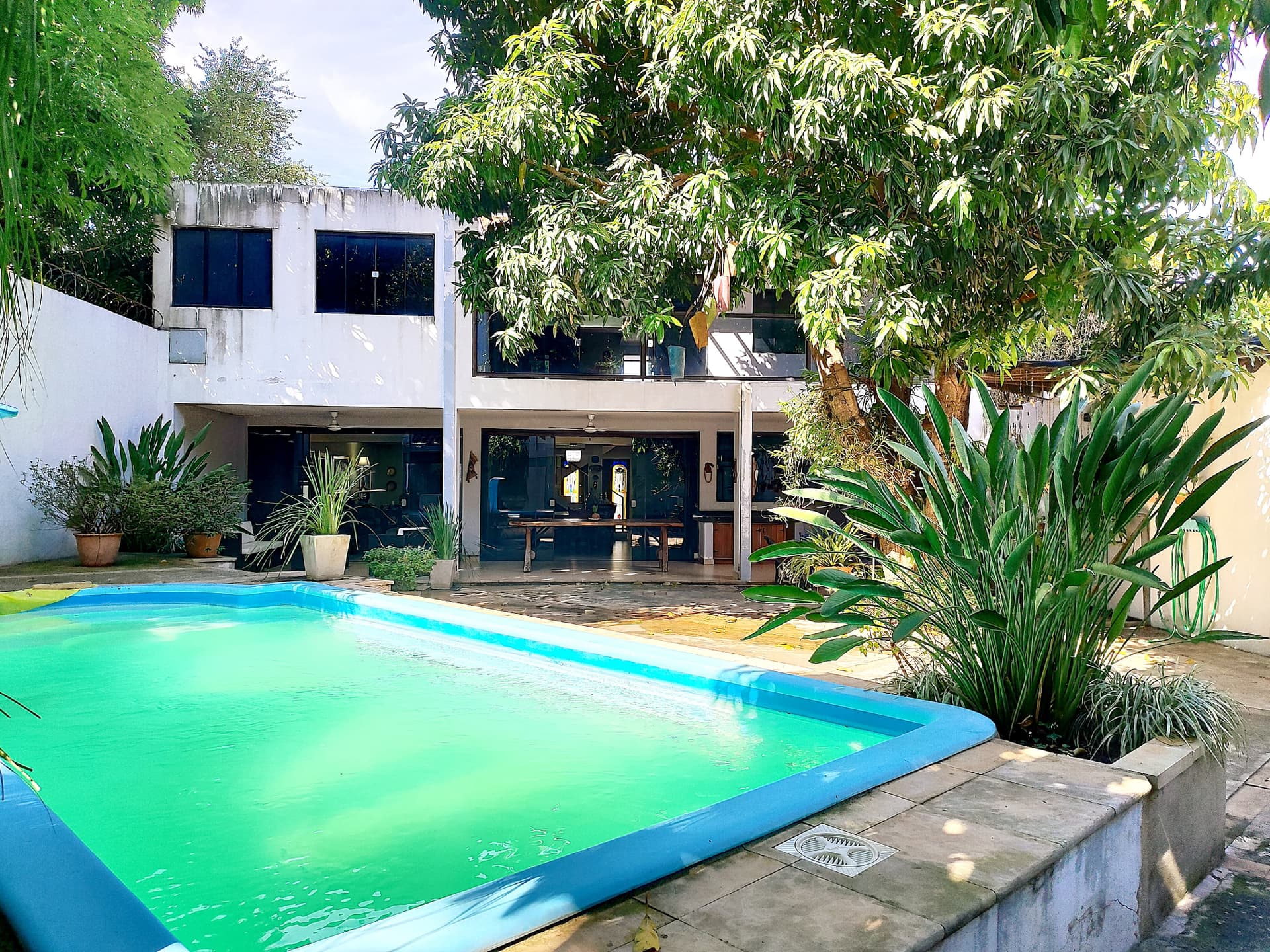Casa De 4 Hab. En Suite Con Piscina. Bo. Santa Lucia, Lambare, foto 2
