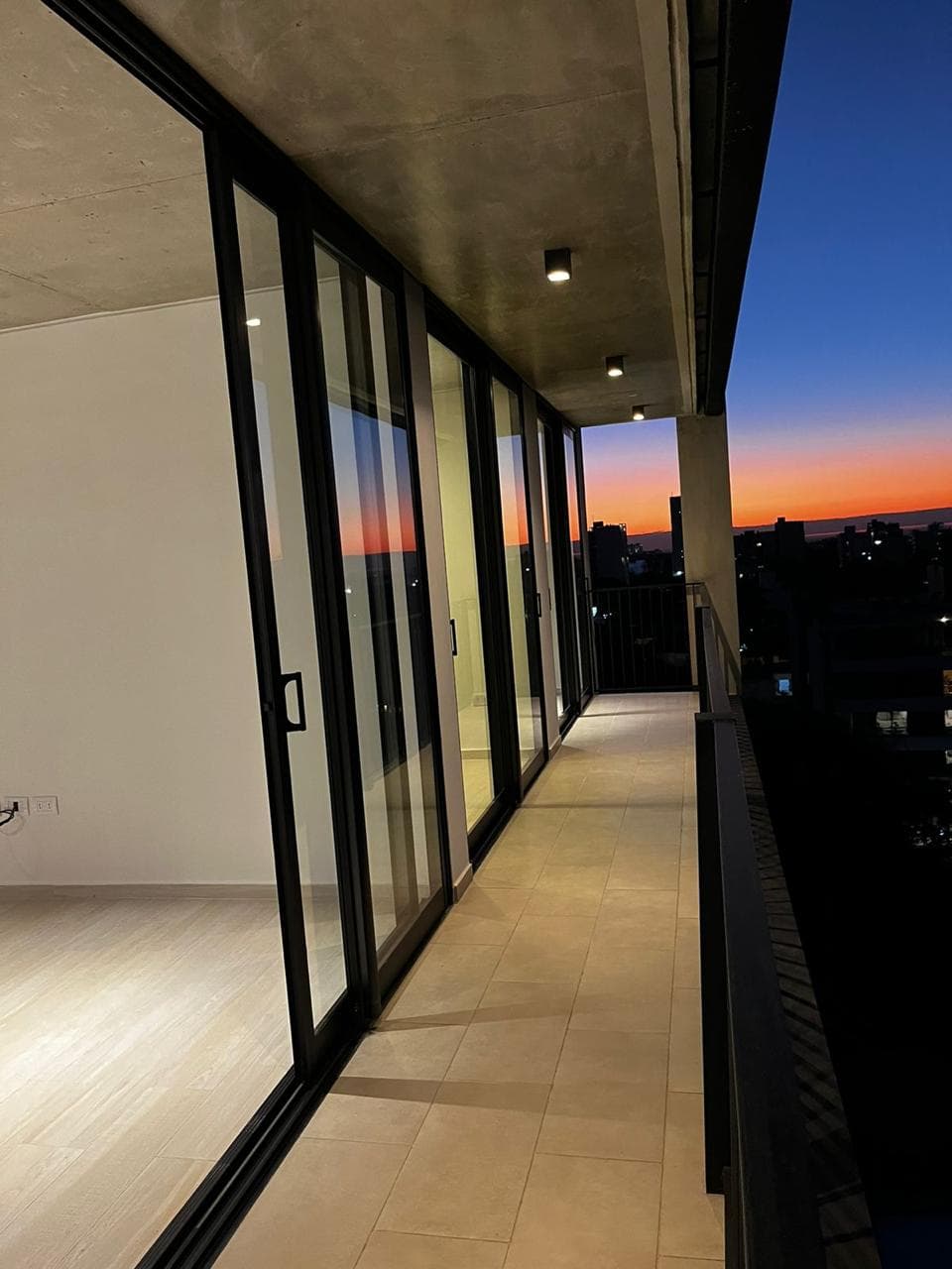 Alquilá en Recoleta – edificio plaza pacheco — foto 1