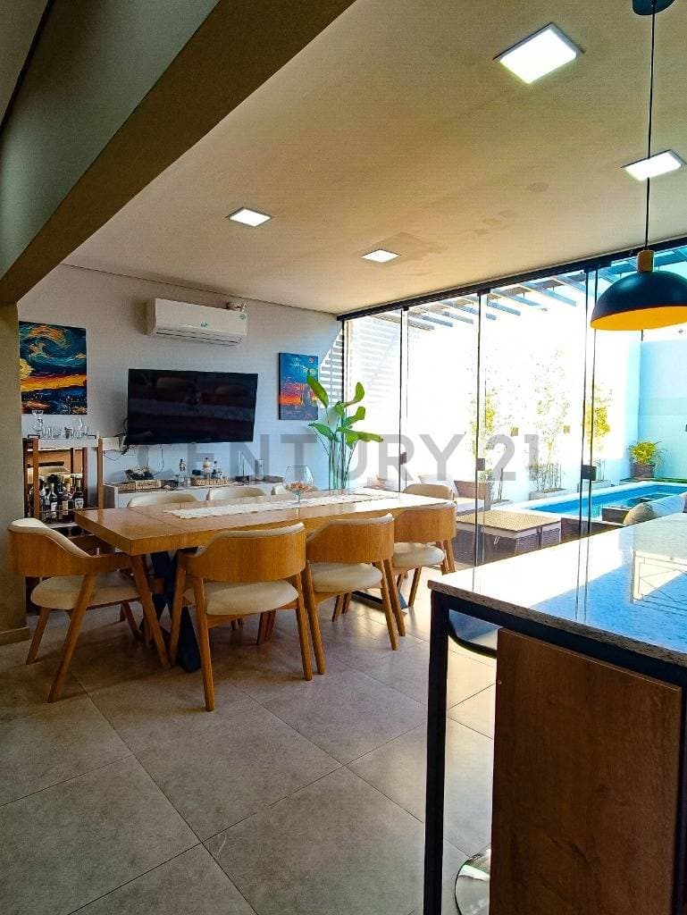 O vendo duplex amoblado en Luque barrio loma merlo, zona rakiura — foto 2