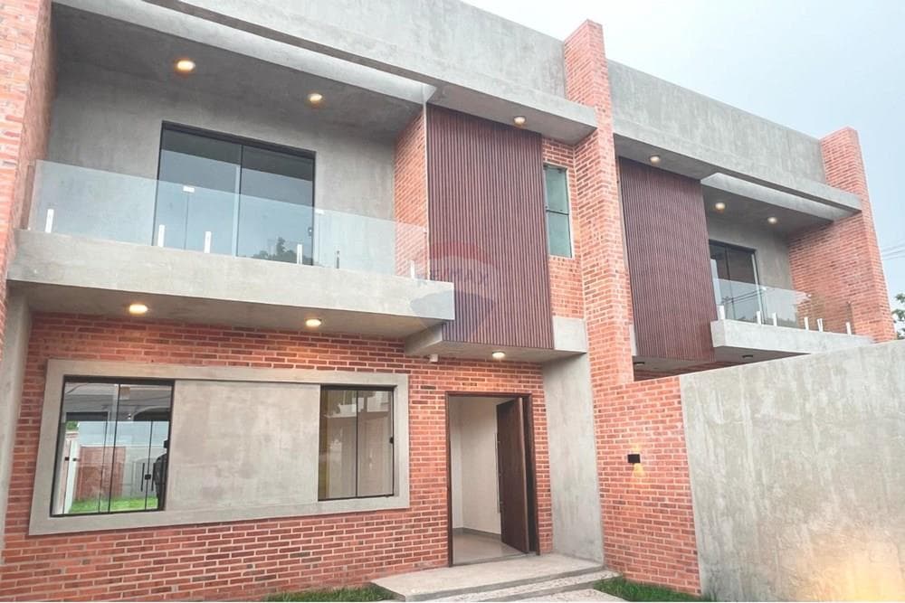Duplex moderno sobre la avda del yacht en venta, foto 2