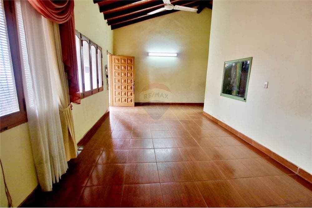Casa en Fernando de la Mora zona norte, foto 3