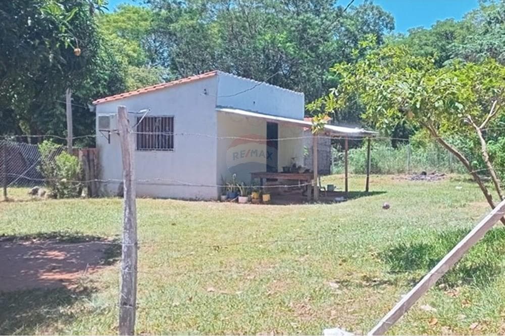Terreno en Ykua Karanday con pequeña construcción, foto 5