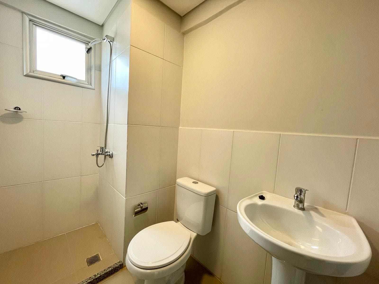 SUPER OPORTUNIDAD! VENDO Departamento A Estrenar De 2 Dormitorios Con Cochera, foto 2