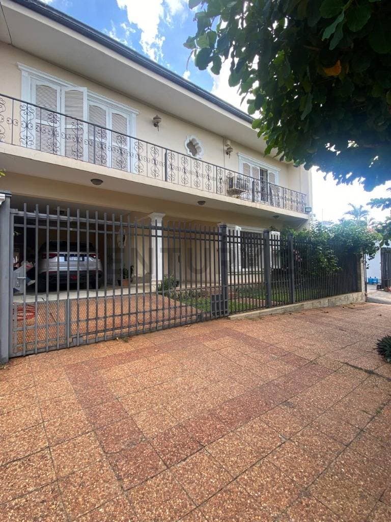 Venta de Casa en San Pablo, Asunción - 6 Dormitorios