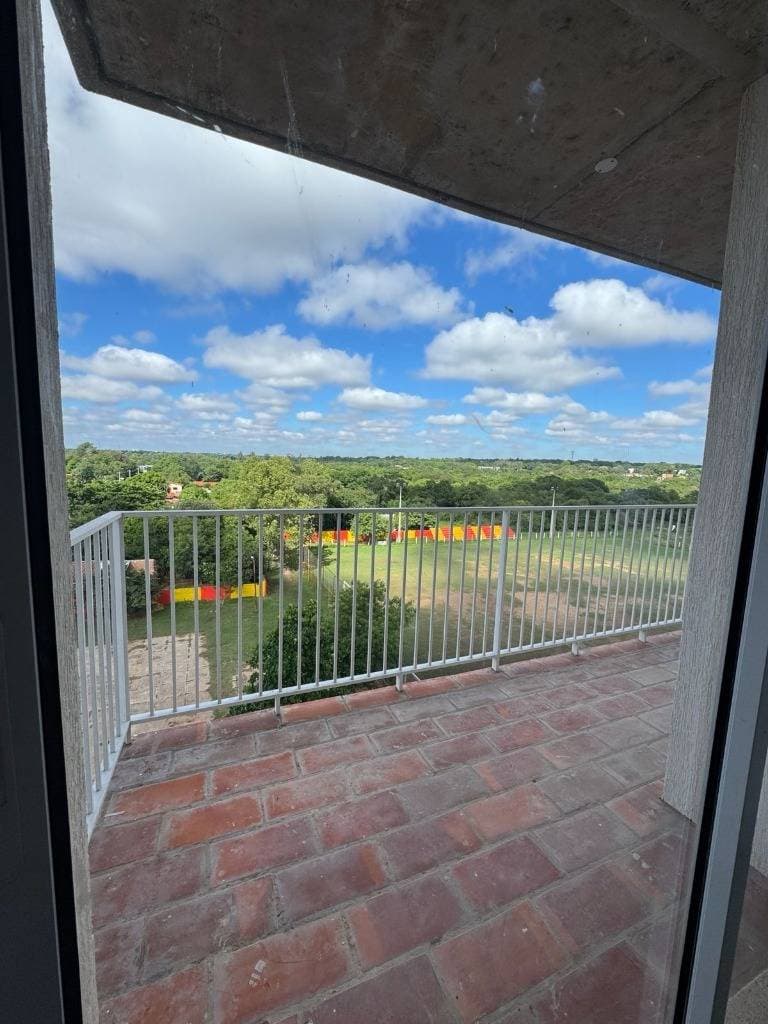Departamento de 2 dormitorios en OGA Ciudad Jardín, Luque, foto 2