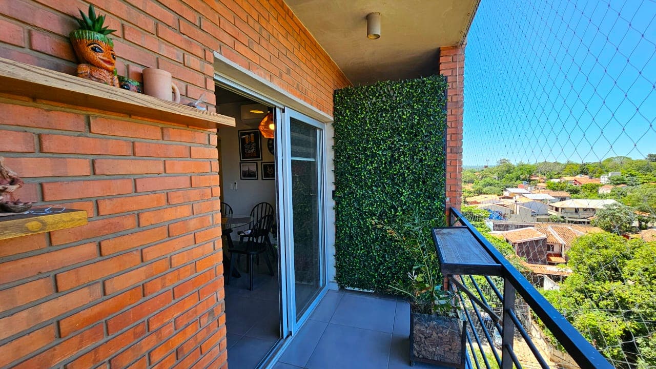 Departamento Semi Amoblado de 2 Dormitorios en el Morelia Sajonia
