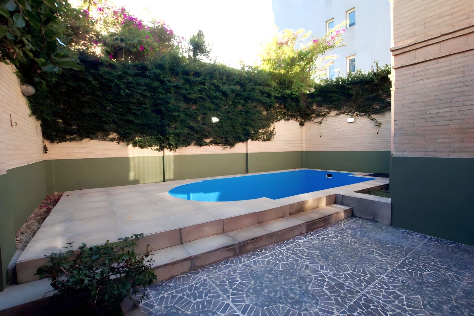 Alquilo hermosa casa Villa Morra asuncion