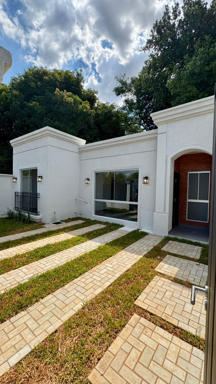 Vendo casa colonial a estrenar mra