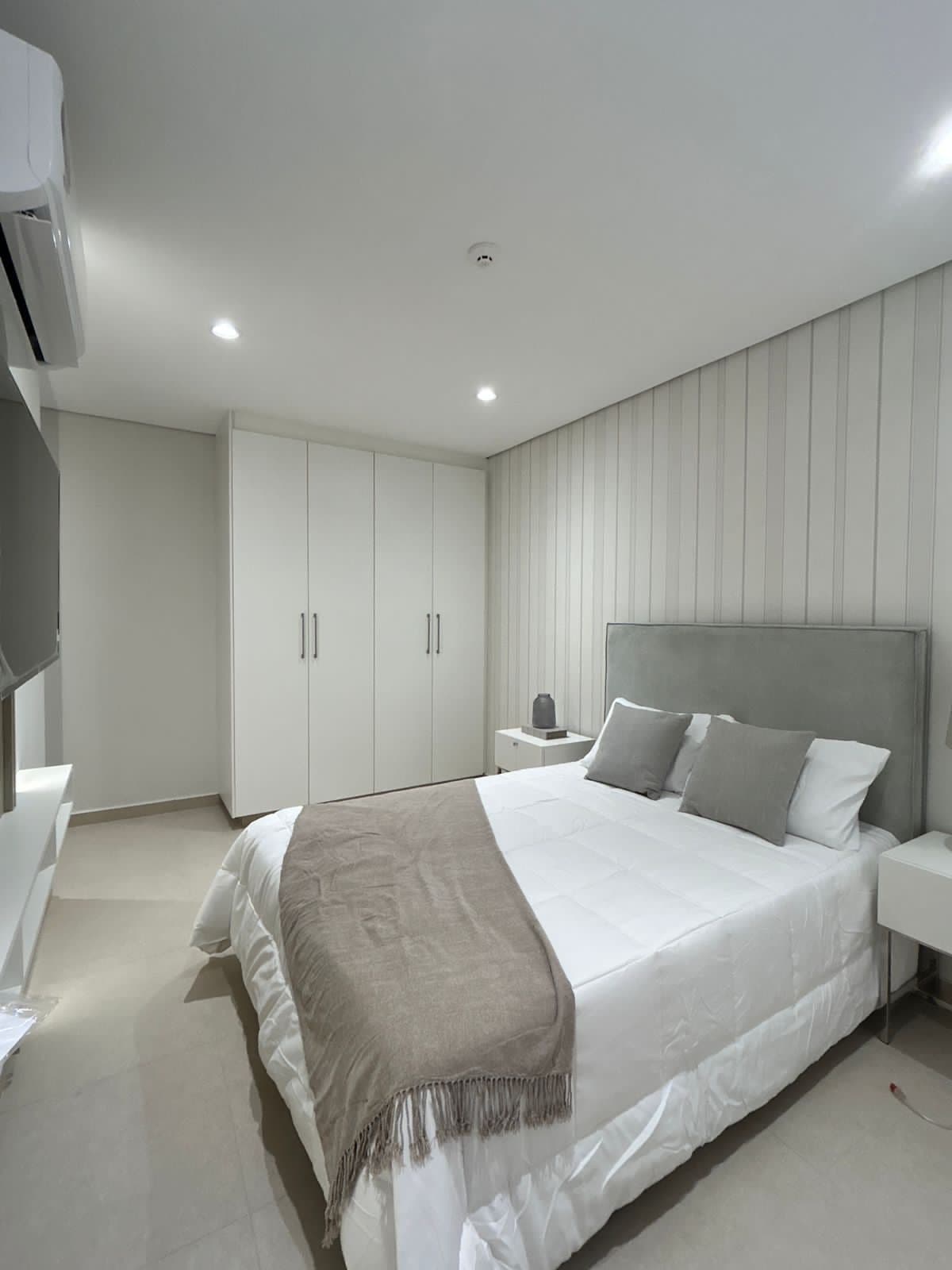 En Exclusivo Condominio En Luque Con Muebles, foto 2