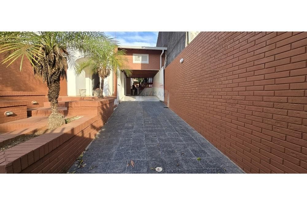 Alquilo Casa En Lambaré