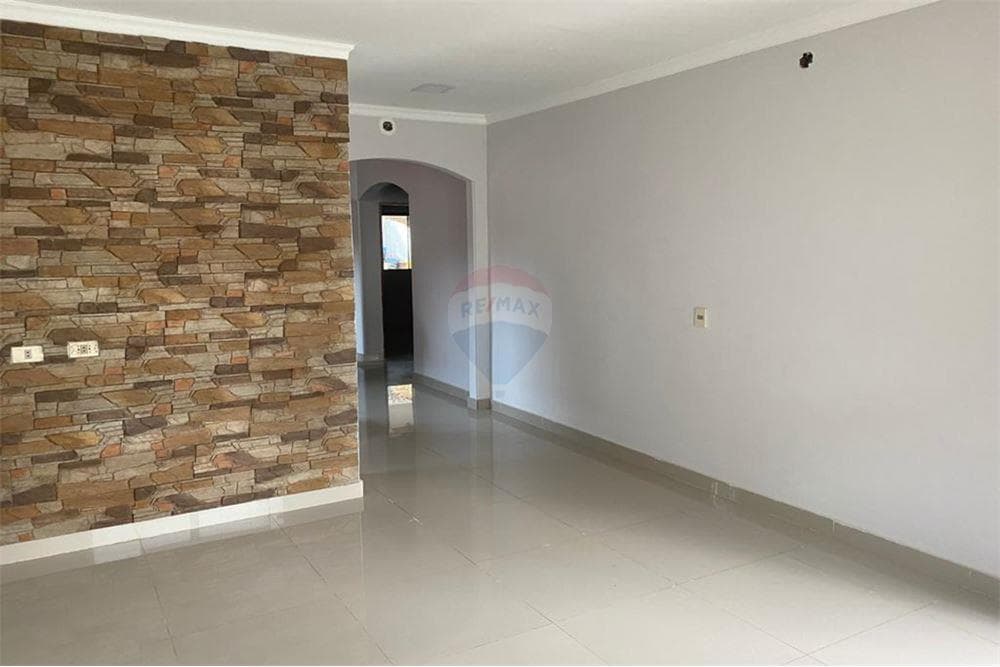 Amplia casa en San Lorenzo — foto 4