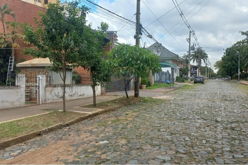 Terreno en asuncion-Las Lomas, foto 2