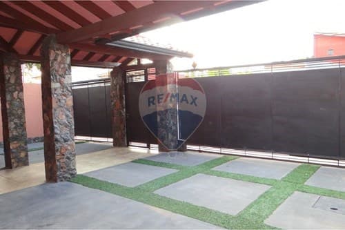 En venta residencia en lambare, foto 5