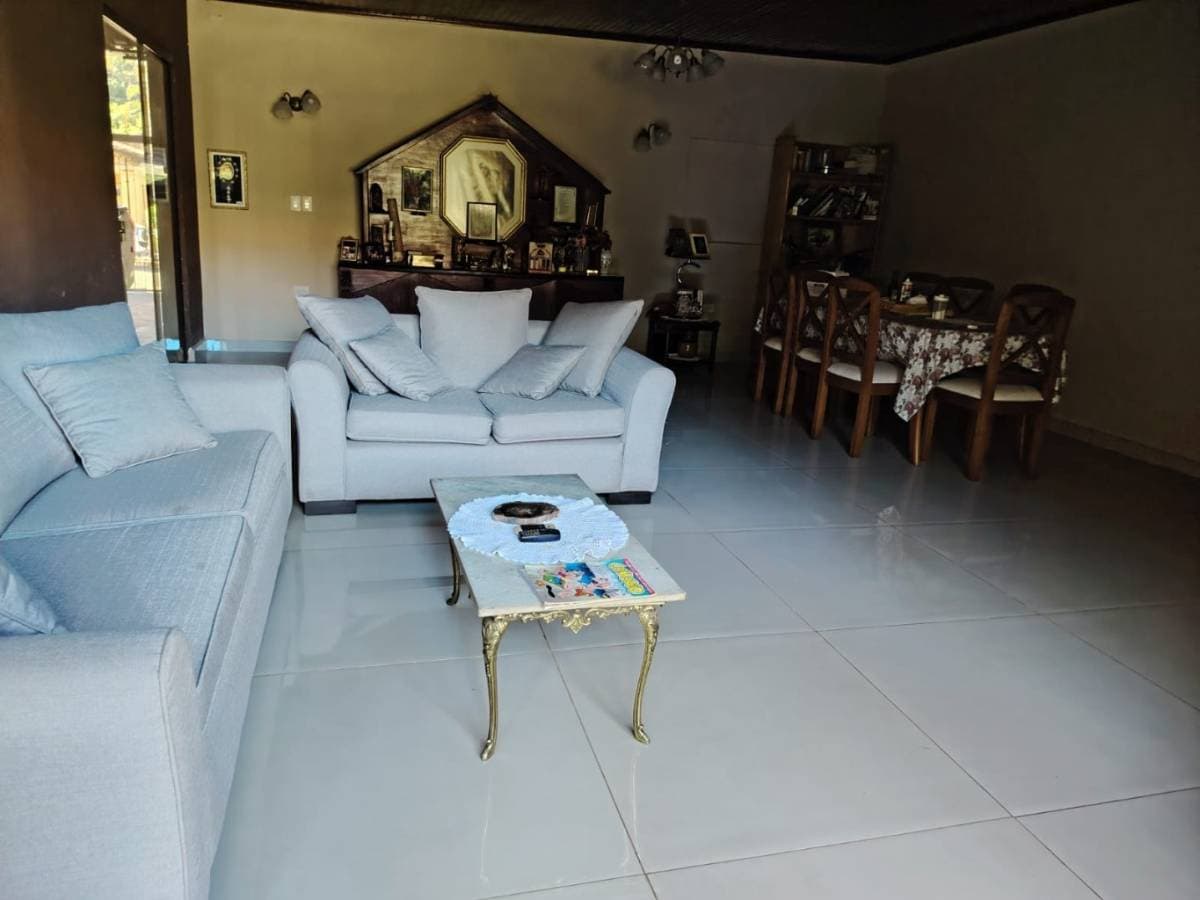 Casa estilo colonial en venta en el centro de San Lorenzo, foto 2