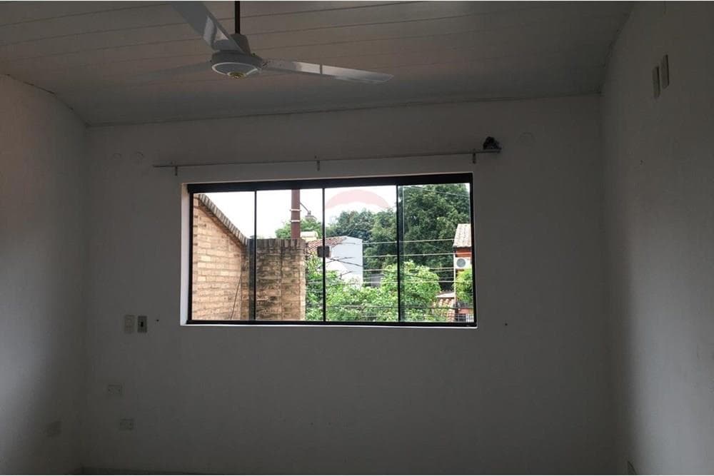 Amplio departamento en San Lorenzo — foto 3