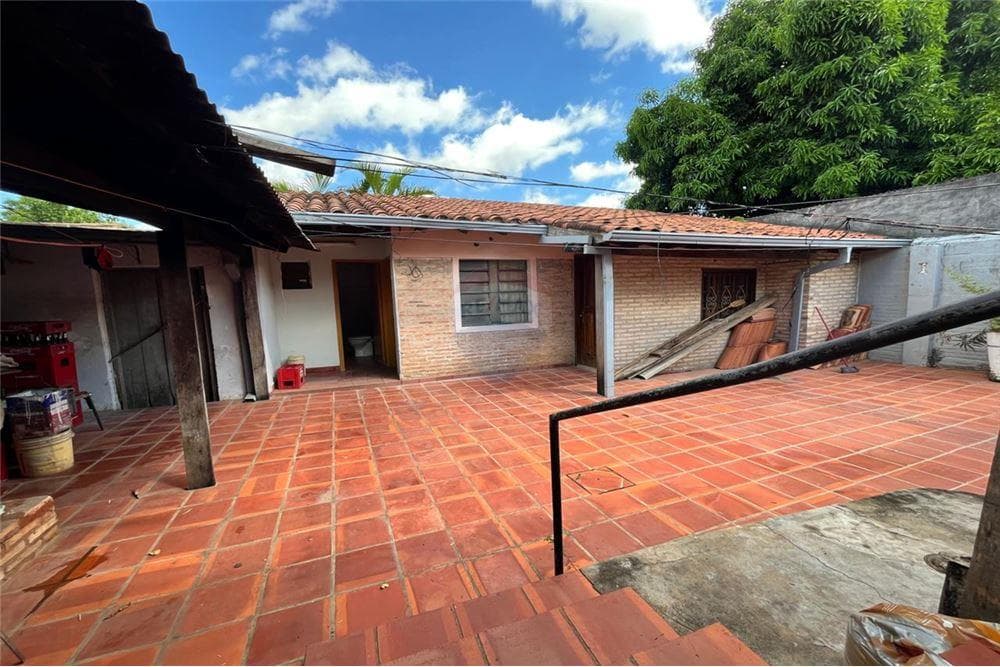 Hermosa casa en lambare en santa rosa 1, foto 2