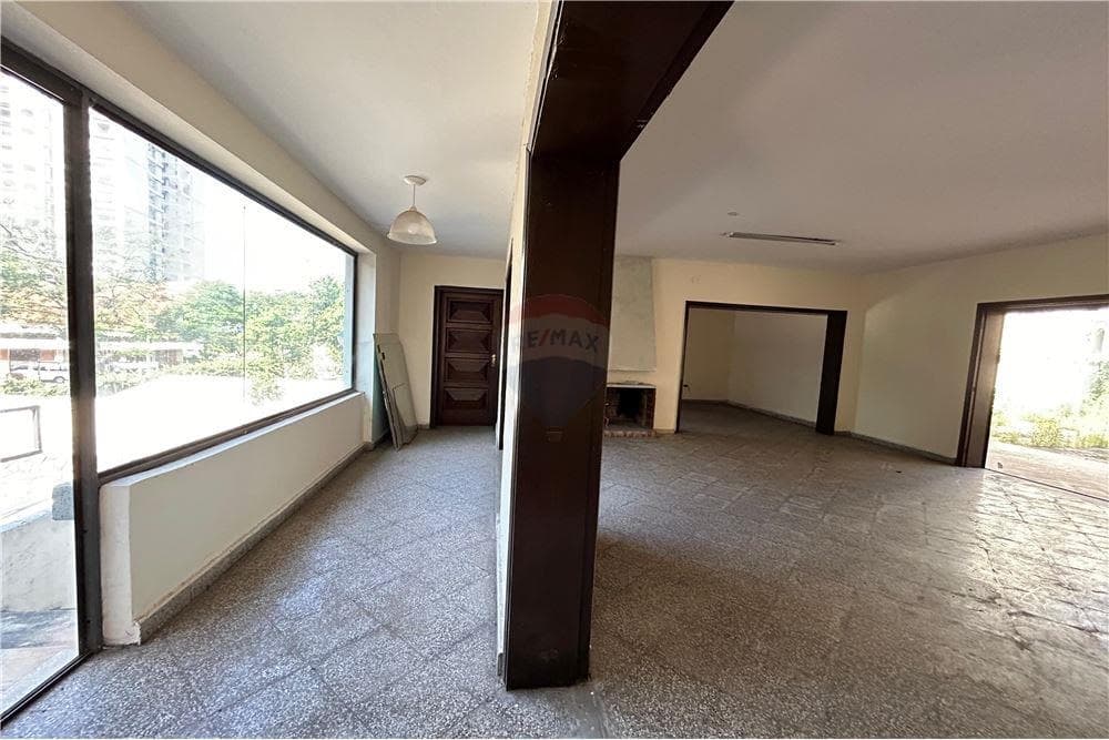 Amplio duplex para consultorios sobre avenida españa — foto 5