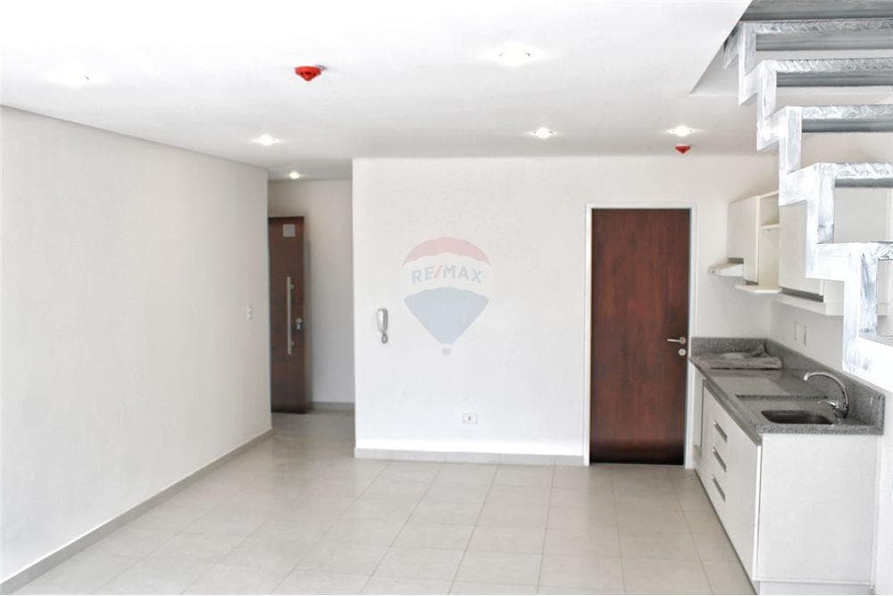 Depto a estrenar tipo duplex en lambare, foto 4
