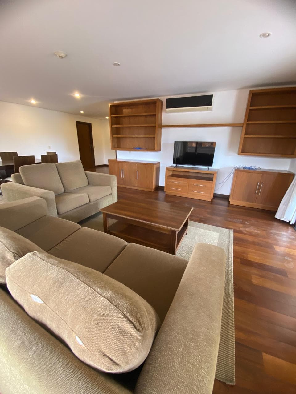 O venta – depto premium en Villa Morra, foto 4