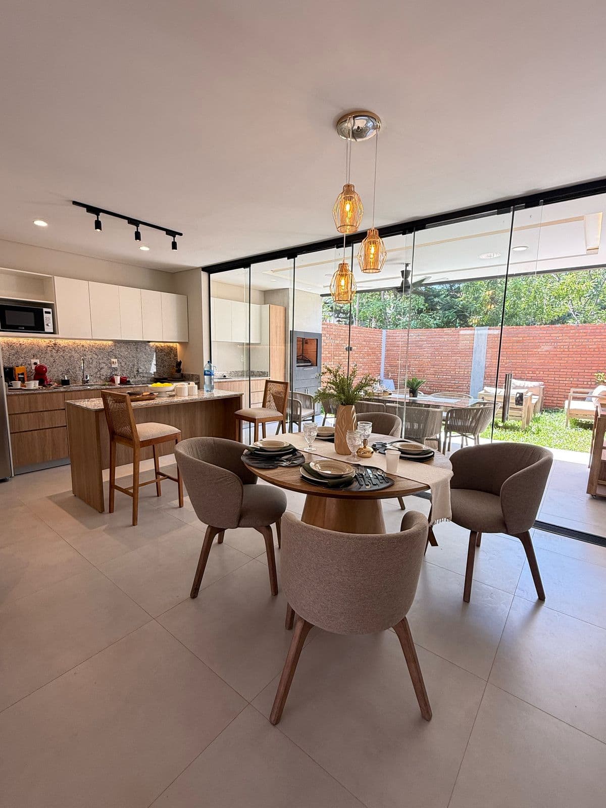 En venta duplex en barrio cerrado altea laguna grande- San Lorenzo