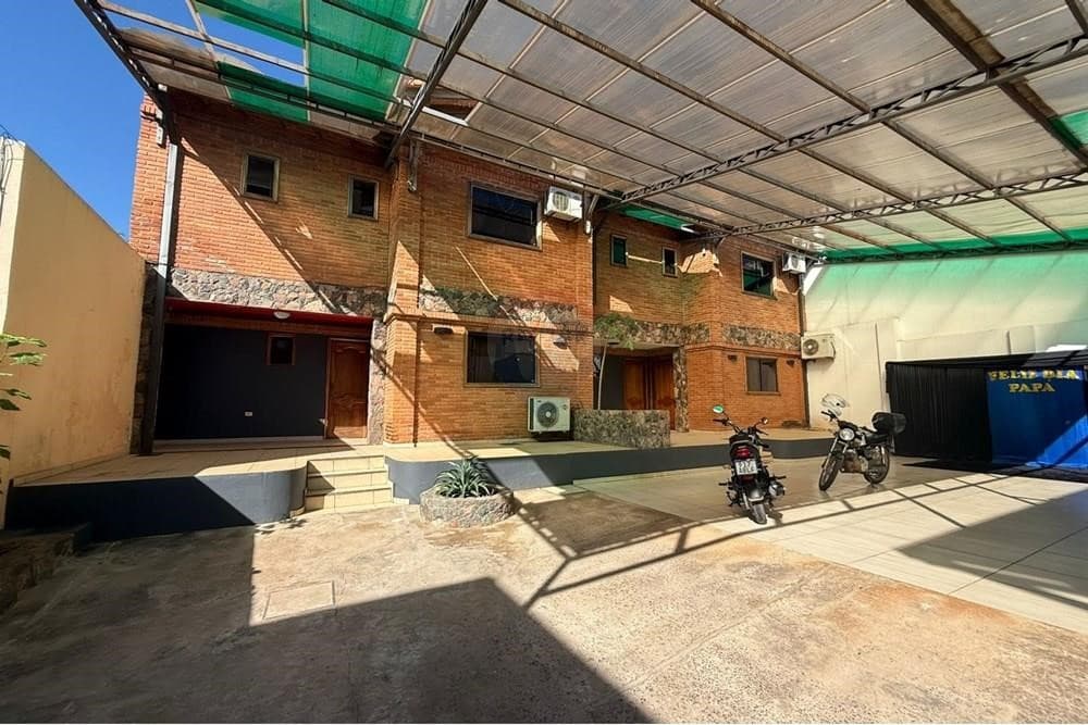 Duplex en Luque - cuarto barrio tu nuevo hogar — foto principal