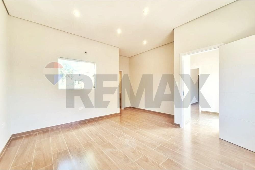 Casa - Venta - Luque, Central, Paraguay, foto 4