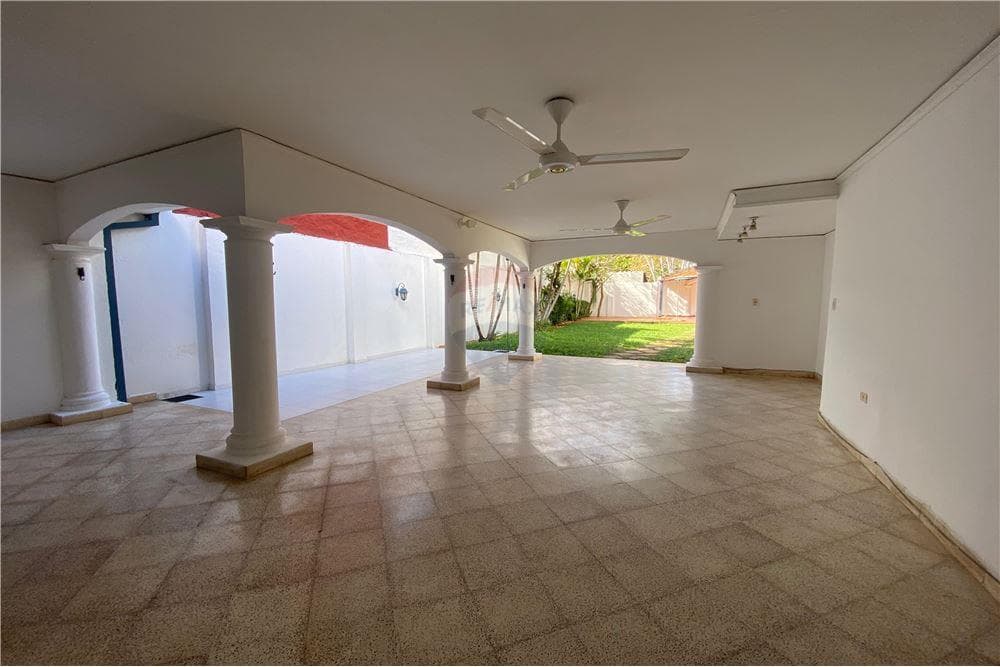 Amplia casa- zona casa rica, foto 5