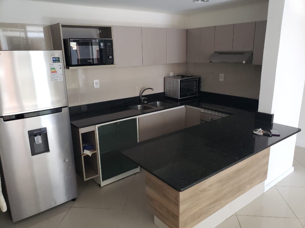Departamento de 2 dormitorios en condominio parque peron, foto 2