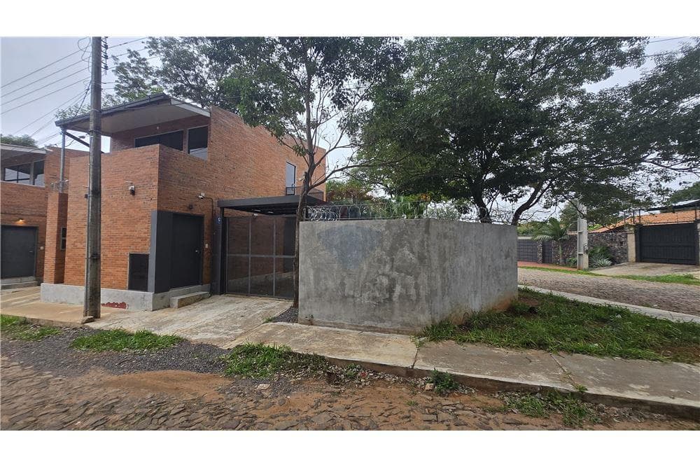 Moderno dúplex amoblado de 2 dormitorios en zona jardín de oro - Luque, foto 2