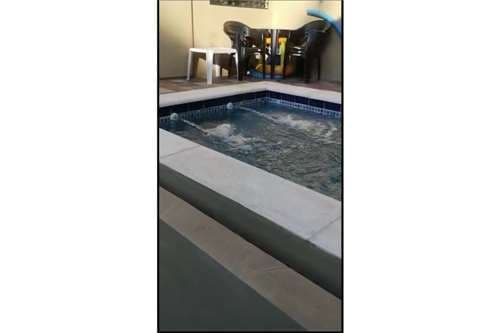 Casa-Venta- Roberto L. Pettit, Asunción, foto 3