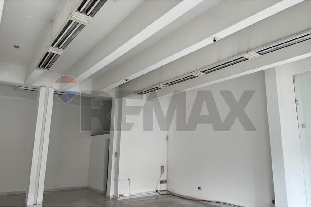 Salón comercial, foto 2