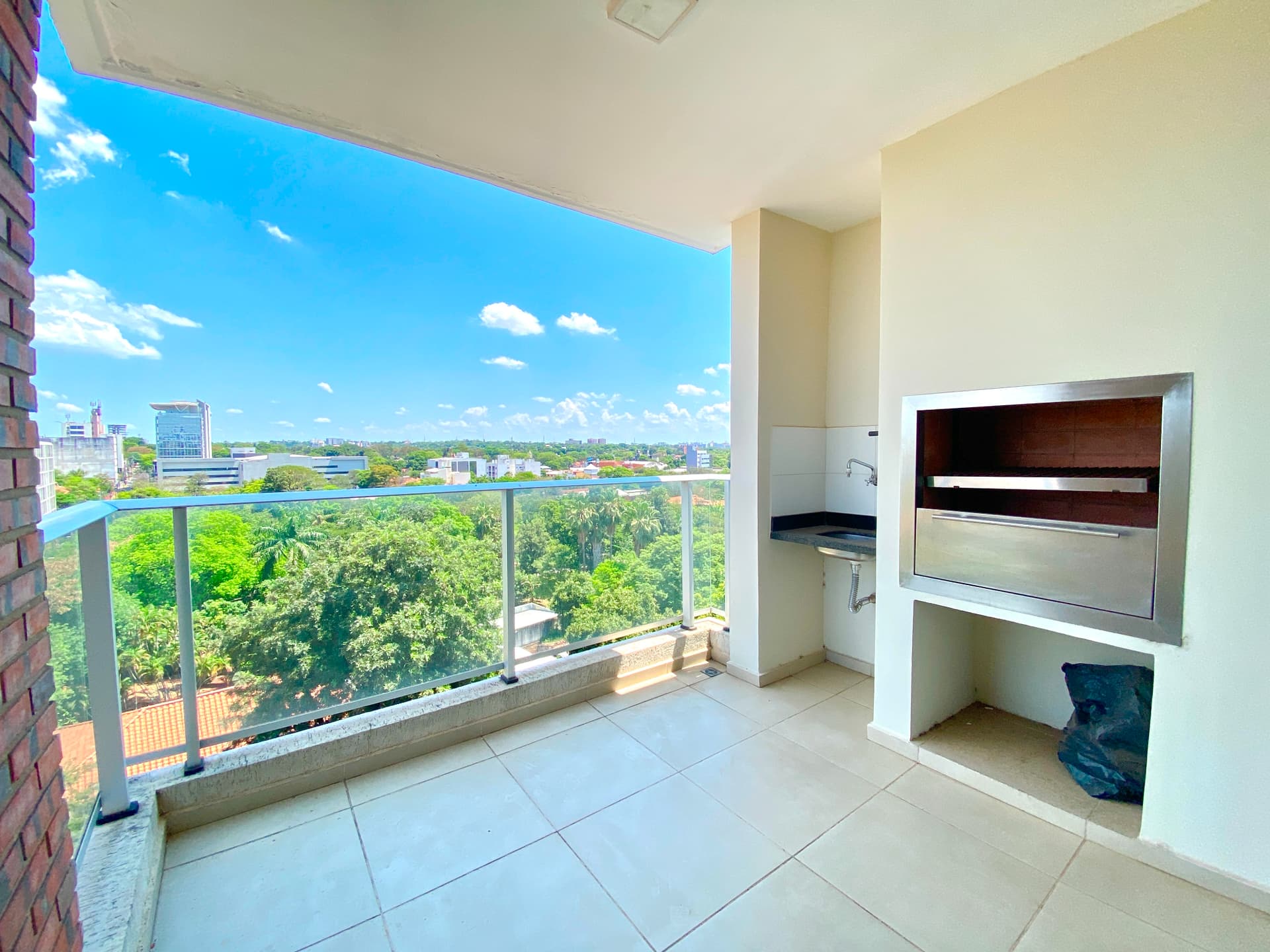 Vendo Departamento De 3 Dormitorios En Villa Morra