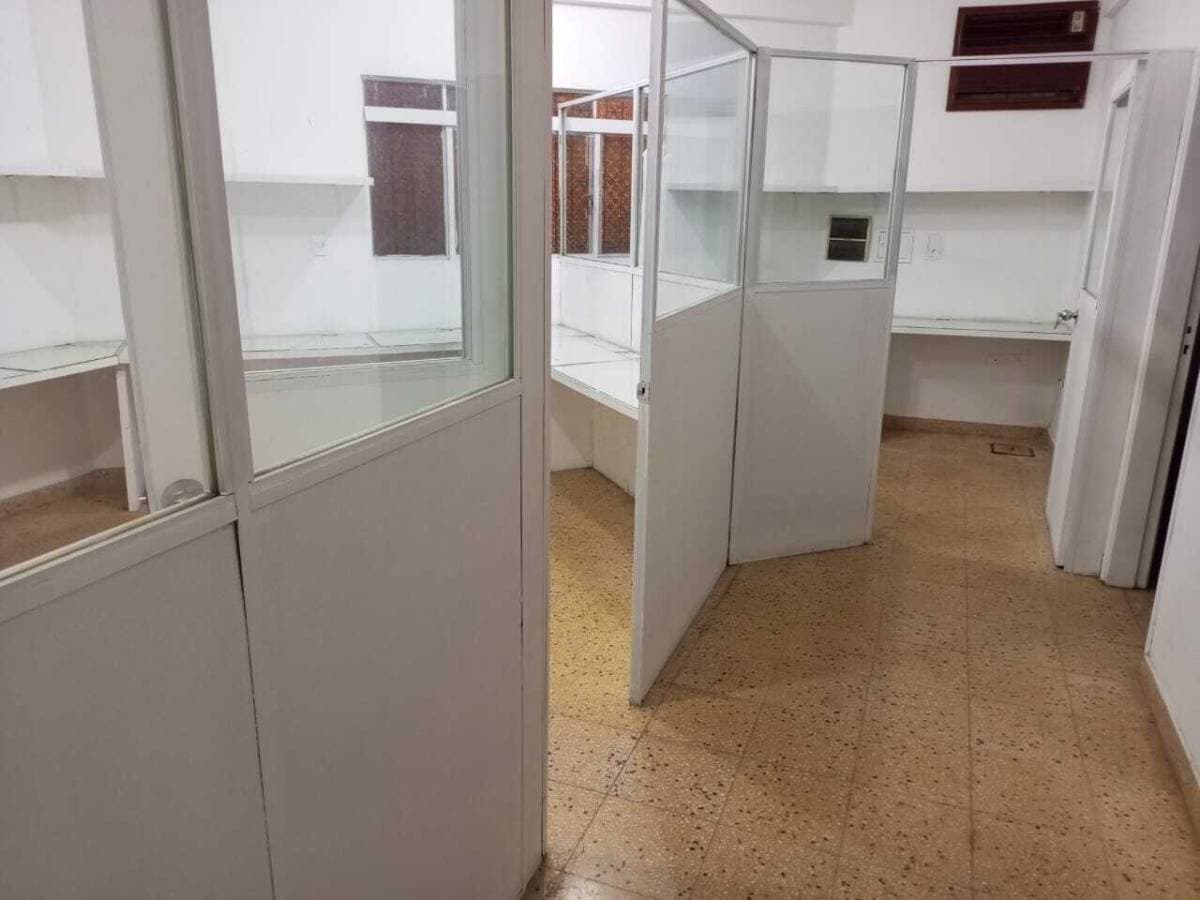 De deposito con ofic. En bº san pablo, foto 3